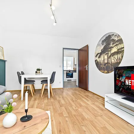 Erholung Pur Nahe Krankenhaus & Park Mit Parkplatz Apartment
